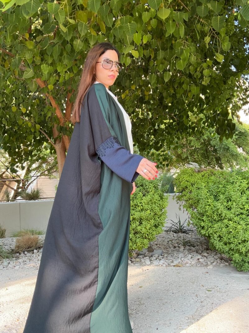 bisht butterfly abaya Three for Green