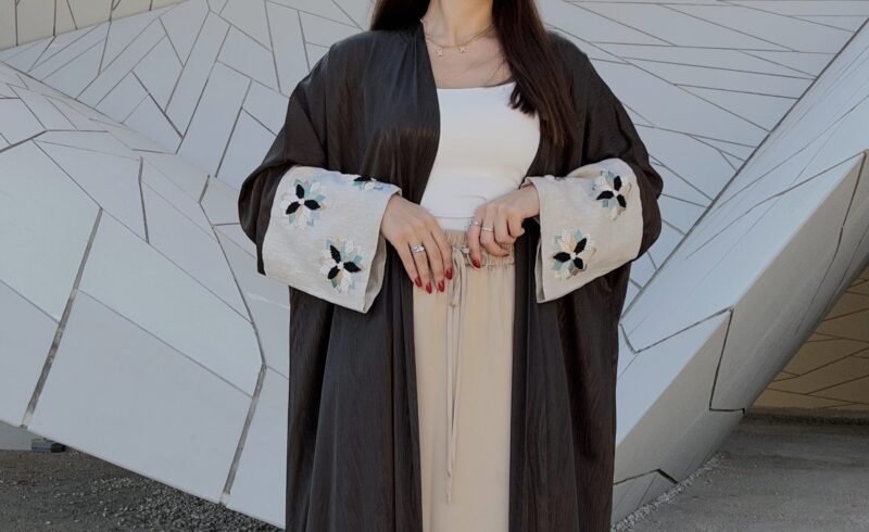 bisht butterfly abaya Green Blossom army green