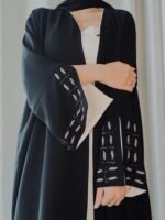 crepe classic abaya black and white contrast