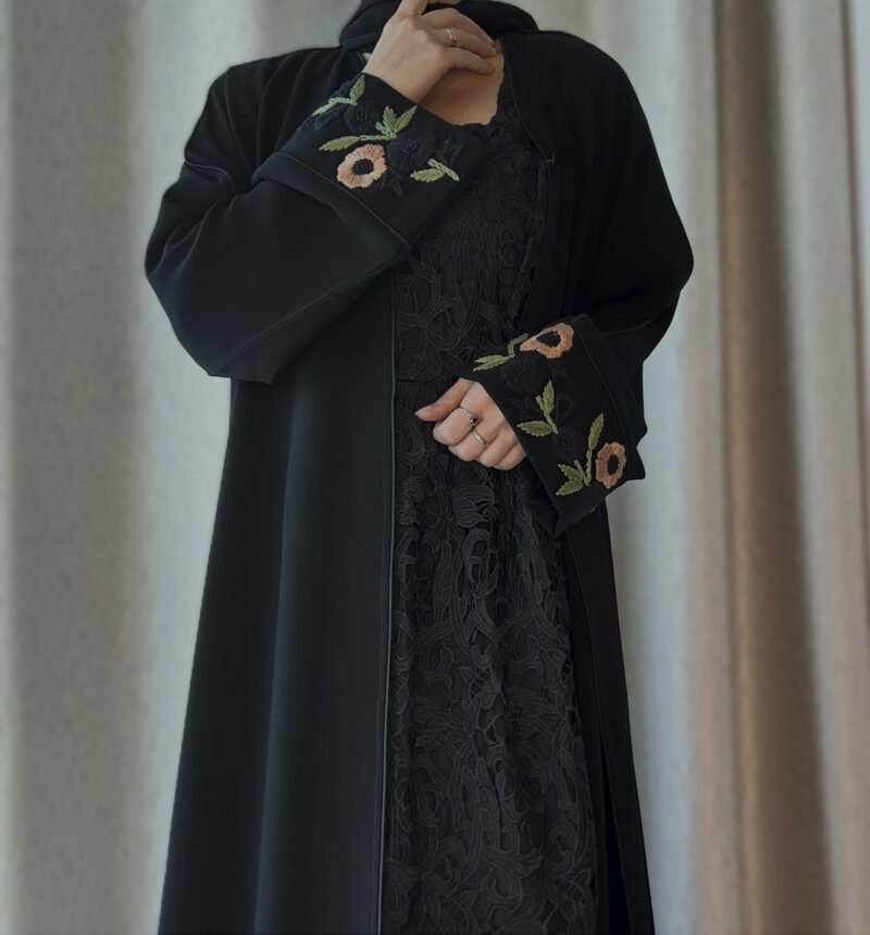 classic abaya Blooming Harmony black